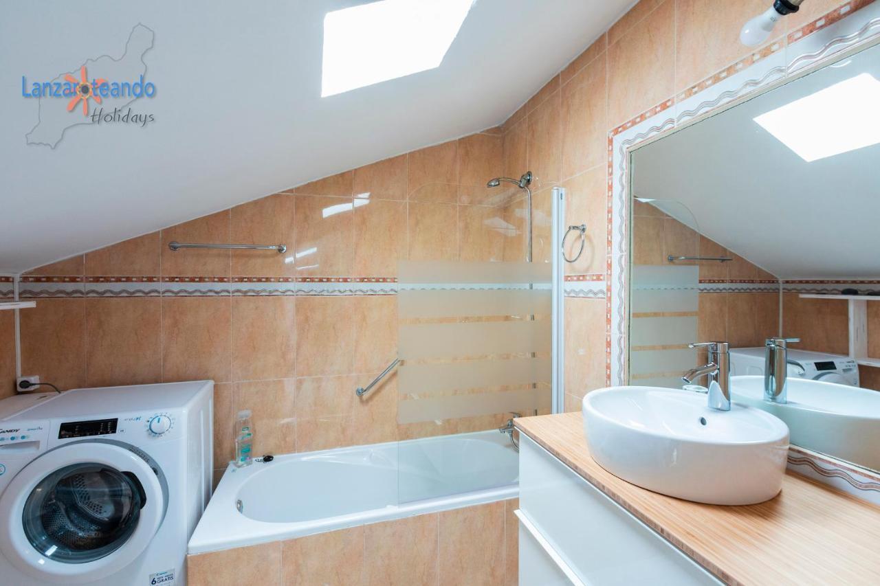 Vivienda Vacacional Sunny - Duplex Apartment 2Beds 2 Baths コスタ・テギセ エクステリア 写真